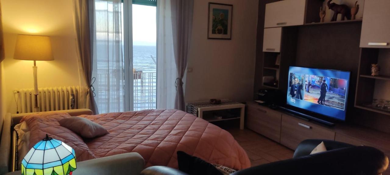 גלה Mediterraneo Travel מראה חיצוני תמונה